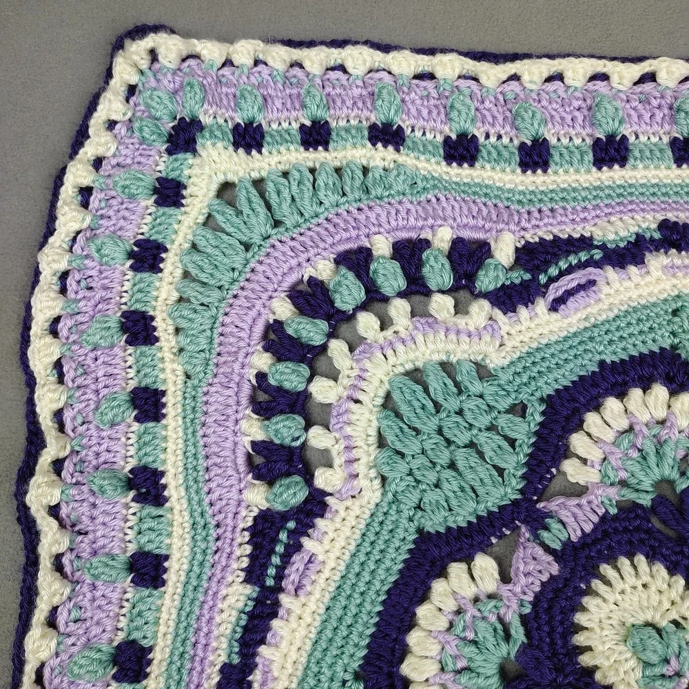 Vintage Handmade Crochet Baby Blanket Purple Blue 3-D Floral Design 32